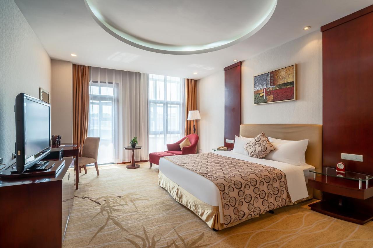 Grand Metropark Hotel Shandong Цзинань Экстерьер фото